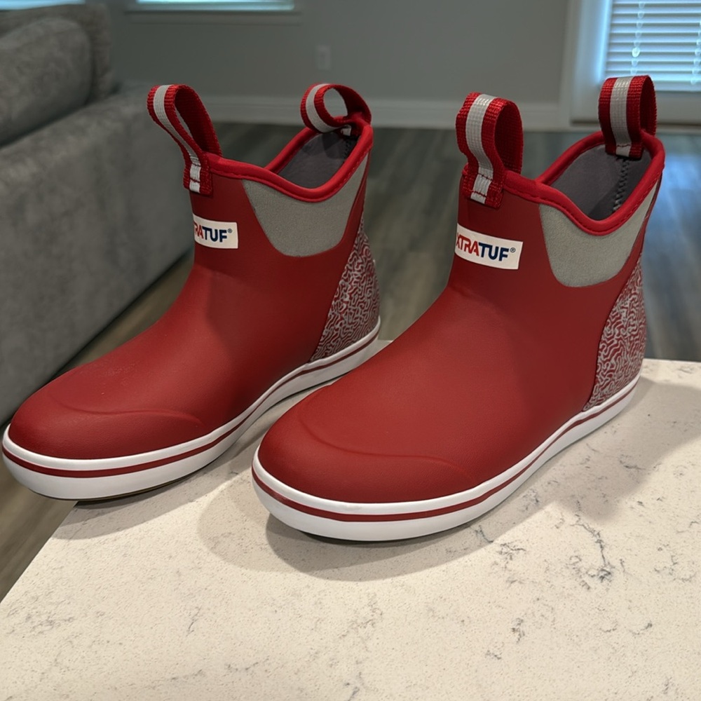Xtratuf Tailgate Ankle Deck Boots - Alabama Crimson Tide Red/Gray - Picture 3 of 5